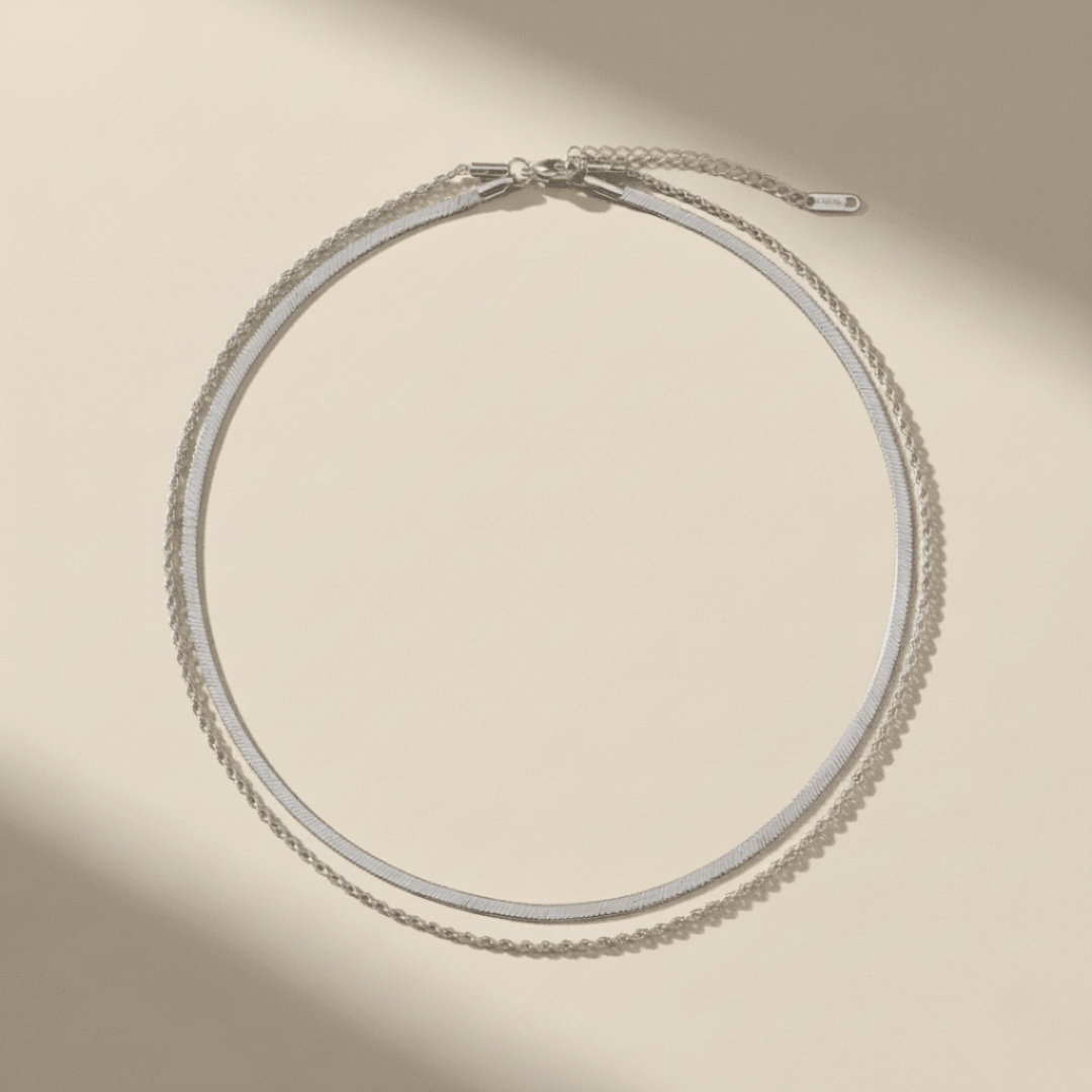 Noor Luna Chain
